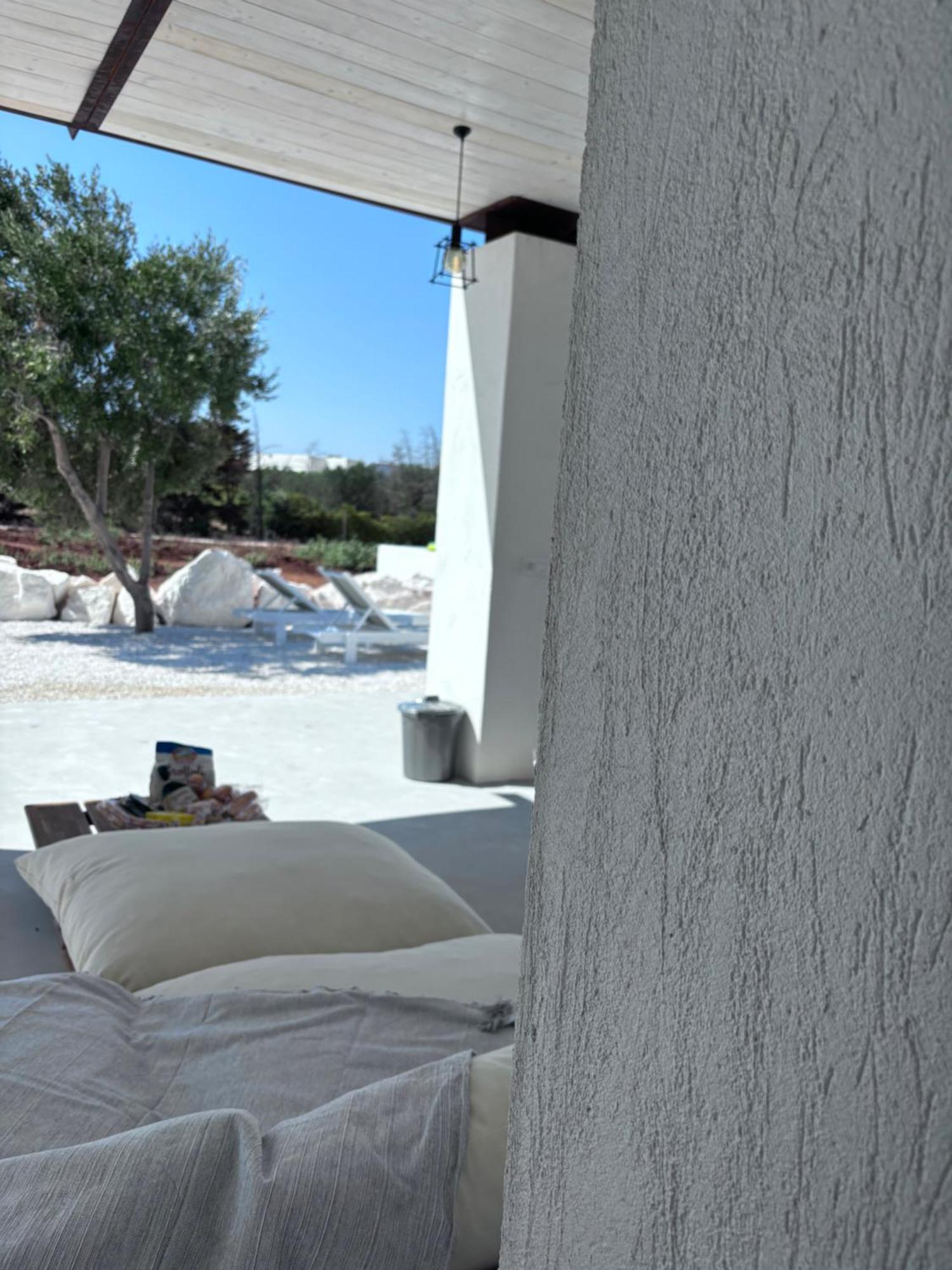 Villa Aeneas Pool & Jacuzzi Al Mare Torre Guaceto *