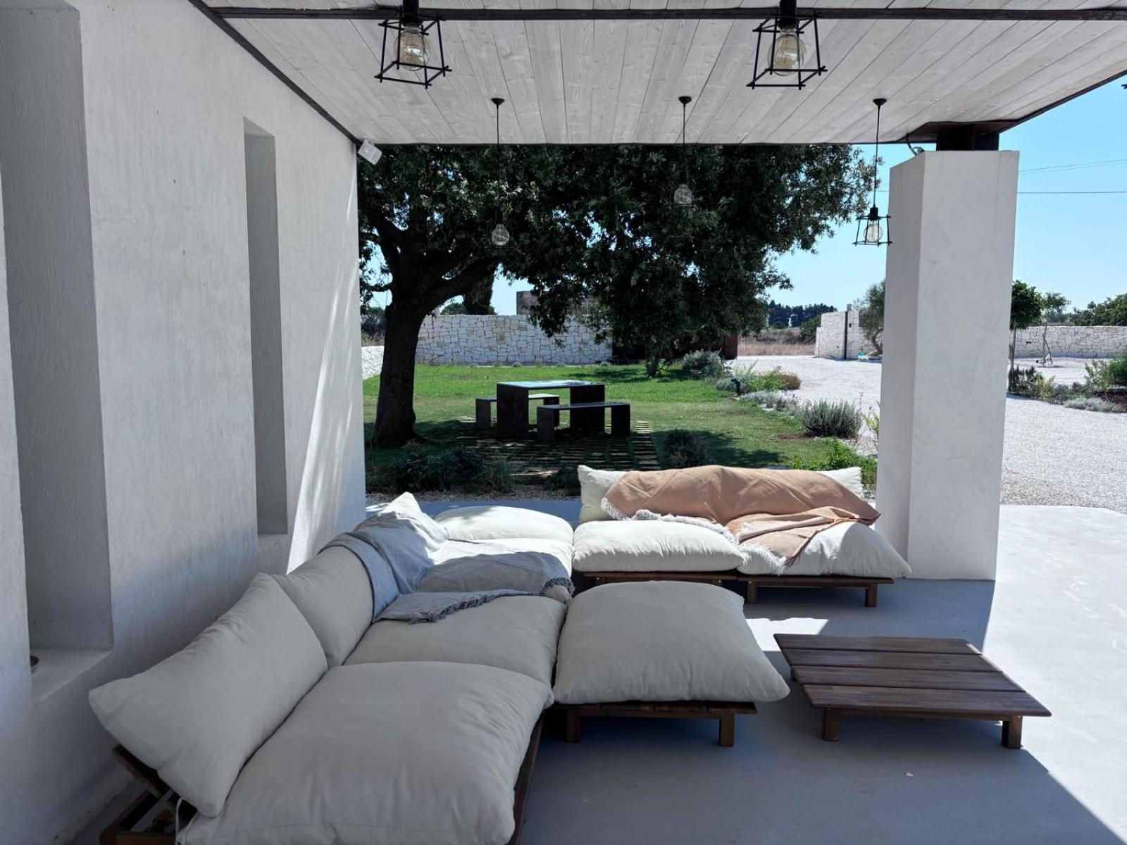 Villa Aeneas Pool & Jacuzzi Al Mare Torre Guaceto